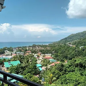 Tama's , Victoria Seychelles